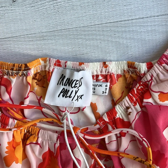 Princess Polly Avonsleigh Pink Floral Front Tie Crop Top 2 - Picture 4 of 6